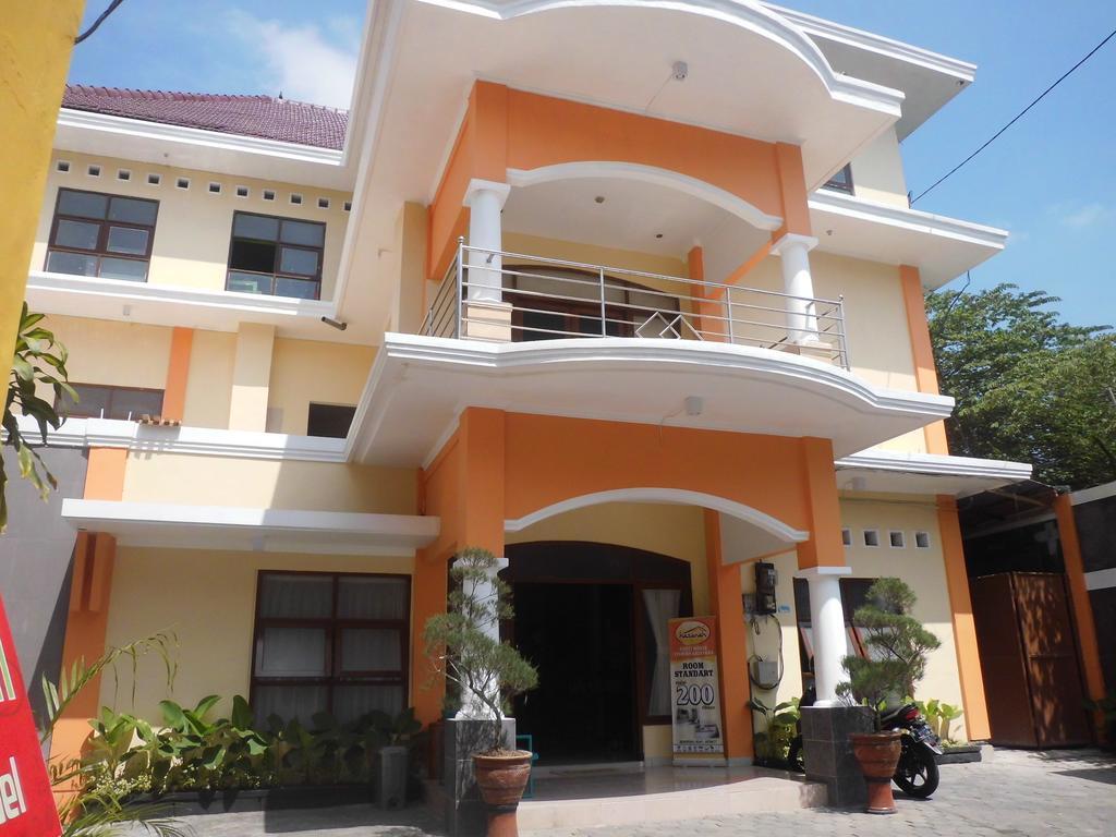 Hotel Reddoorz Syariah @ Jalan Simpang Gajayana Malang Zewnętrze zdjęcie
